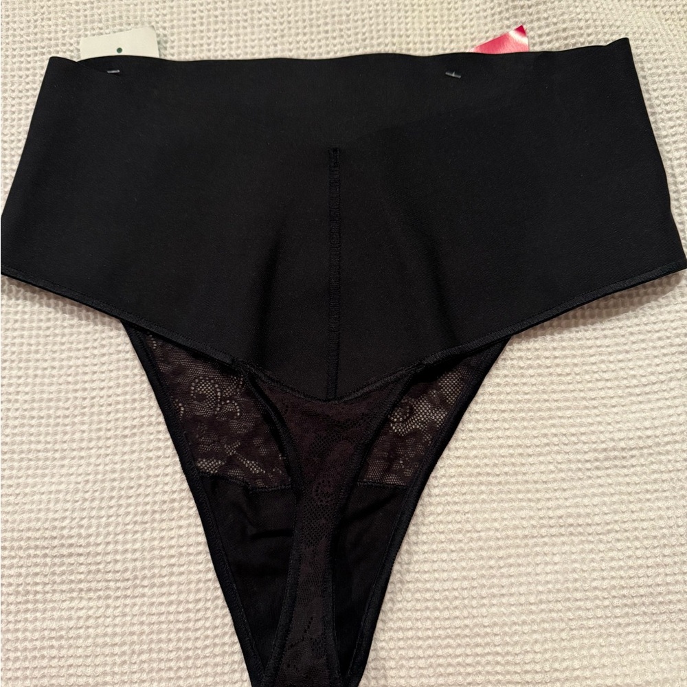 Maidenform Women's Lace Thong, Firm Control Lace Shapewear